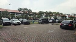 Automobile Megamart (D14), Retail #558259301